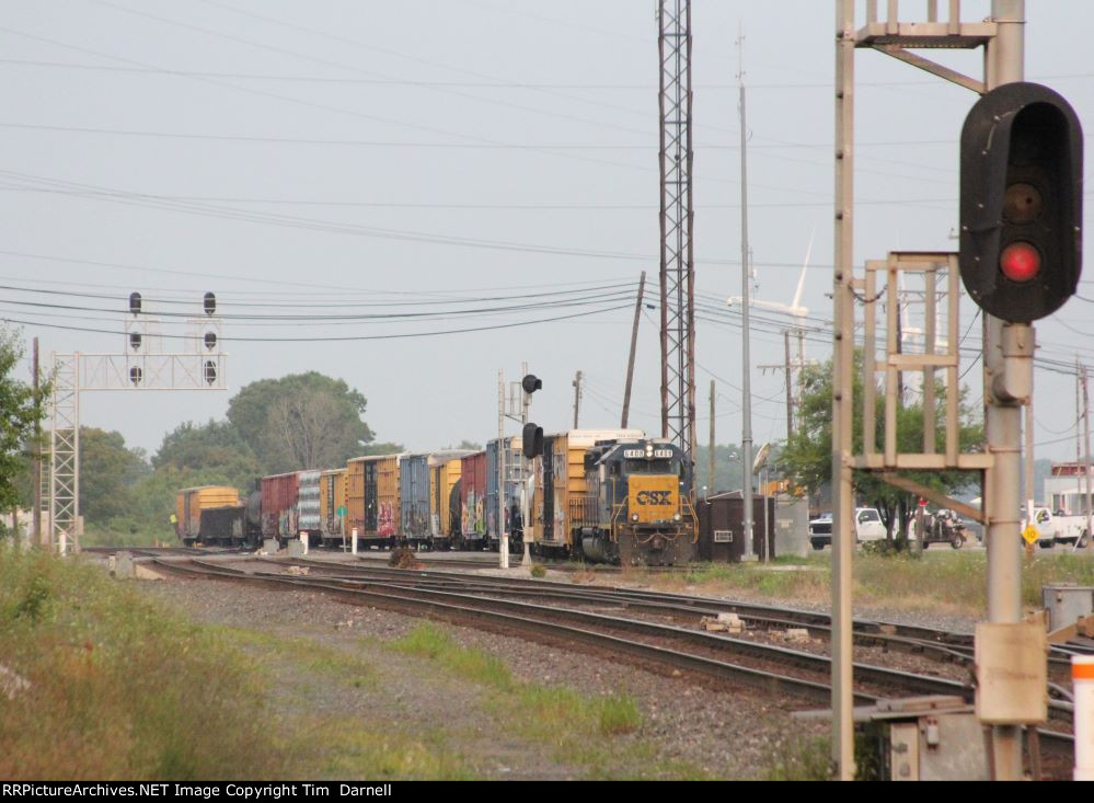 CSX 6408 on local L344